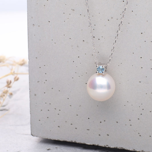 11月 誕生石 ブルートパーズ|アコヤパール ペンダント ネックレス|無調色 アコヤ真珠 8.0mm ラウンド K10WG|チェーン付き