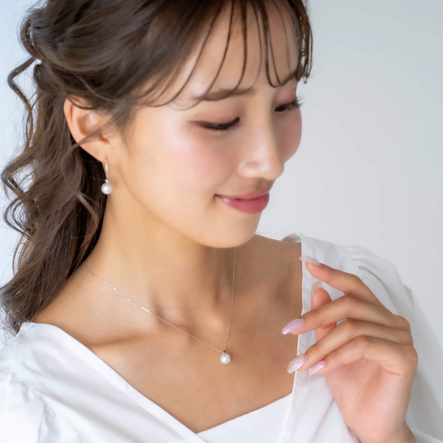 2月 誕生石 アメジスト|アコヤパール ペンダント ネックレス|無調色アコヤ真珠 8.0mm ラウンド K10WG|チェーン付き
