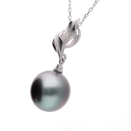 【常盤木】ブラックパール ダイヤモンド ホワイトゴールドペンダント|無調色 黒蝶真珠 タヒチパール 10mm K18WG