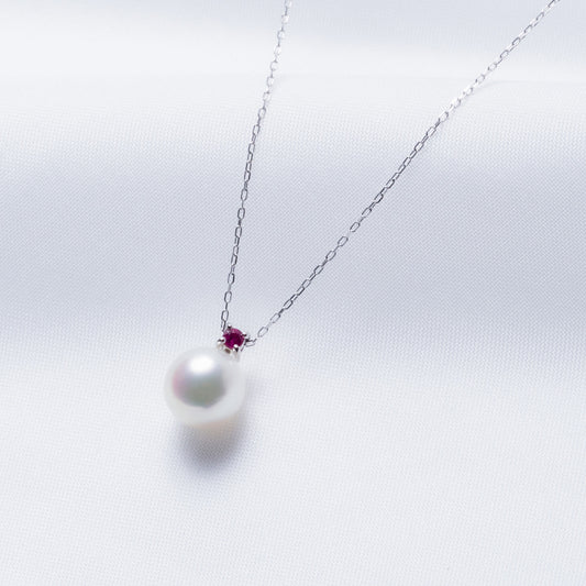7月 誕生石 ルビー|アコヤパール ペンダント ネックレス|無調色アコヤ真珠 8.0mm ラウンド K10WG| チェーン付き
