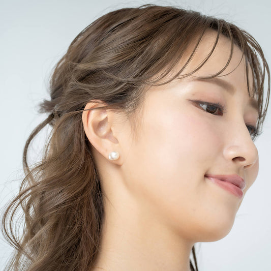 現品限り【ふぐ真珠】おさかな真珠 アコヤパール ピアス|無調色アコヤ真珠 8.0mm K14WG