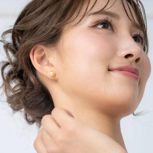 ゴールデンパール プラチナ スタッドピアス|無調色 白蝶真珠 南洋真珠 8.0mm PT900