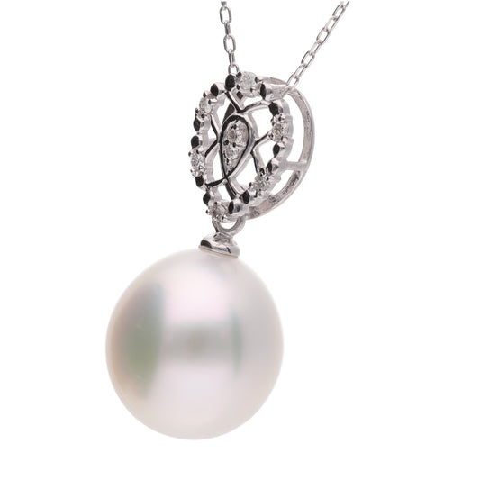 【光輪】シロチョウパール ダイヤモンド プラチナ ペンダント|無調色 白蝶真珠 南洋真珠 12mm オーバル PT900