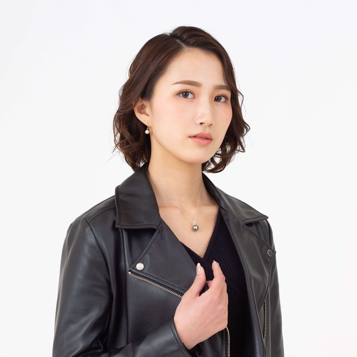 【久遠】ブラックパール ダイヤモンド ホワイトゴールド ペンダント|無調色 黒蝶真珠 タヒチパール 10mm K18WG