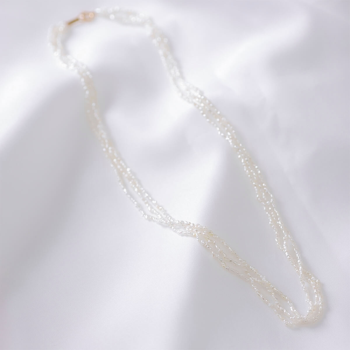 無調色 アコヤ真珠 ライスケシ 3連 パールネックレス 50cm K18YG