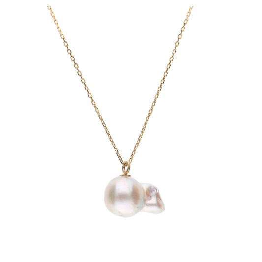 おさかな真珠・グッピー（無調色アコヤ真珠 8.4-14.1mm A ホワイト系） ペンダント シルバーチェーン付き（SV925） 世界にひとつ #3024