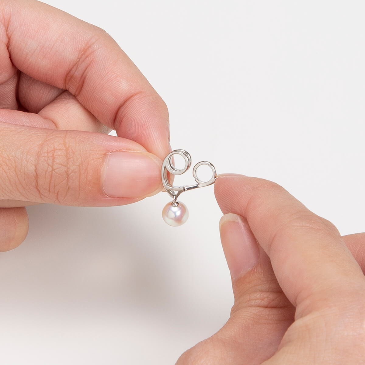 リフォーム不要】プラチナ・ハートリンク 選べる無調色真珠 8mm Pt900