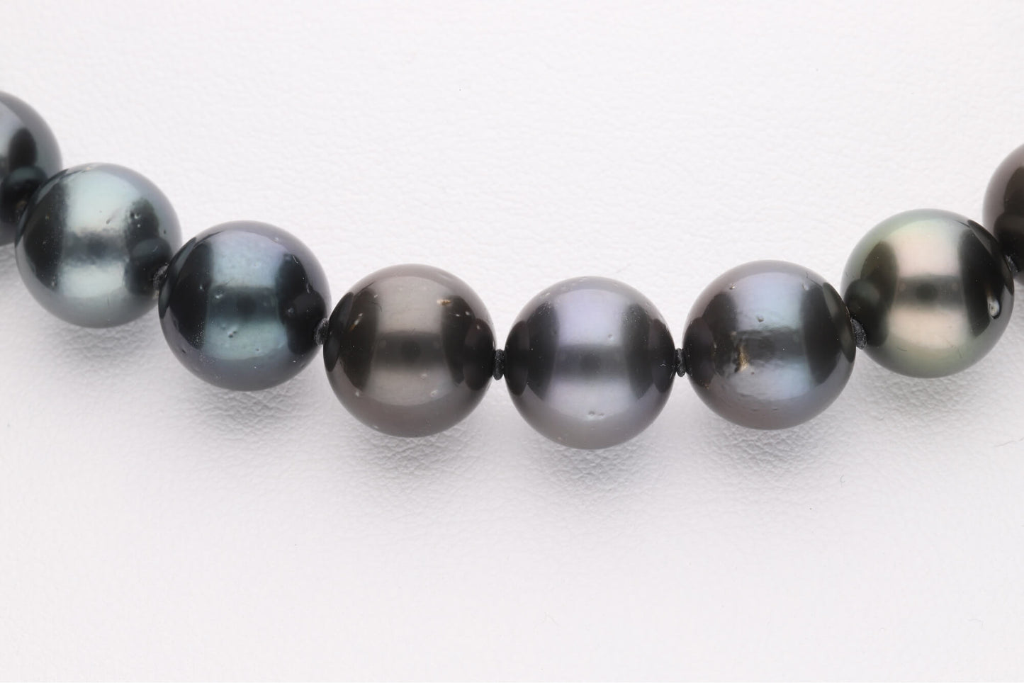 黒蝶真珠（タヒチ） ブラックパールネックレス 2点セット 9.0 -11.8mm  ラウンド系  約43cm